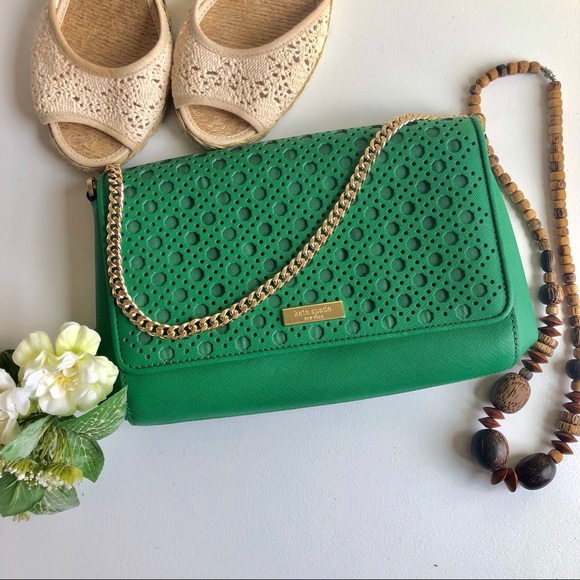 kate spade Handbags - NWOT Emerald green Kate Spade crossbody.